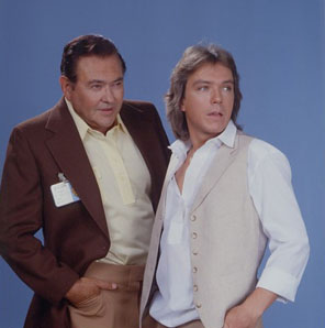 David Cassidy Man Undercover: David Cassidy and Simon Oakland press photo 3